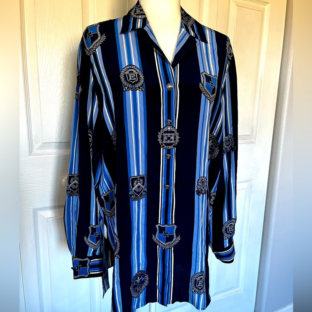 Gorgeous, rare vintage silk Escada blouse!!